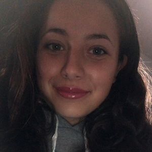 Meet your Posher, Julianna